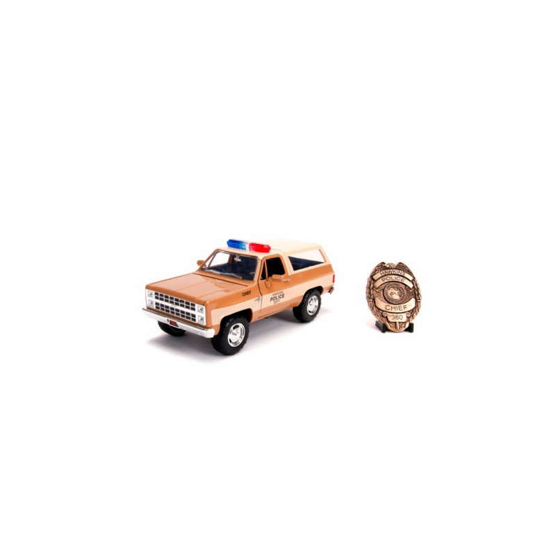 COCHE METAL STRANGER THINGS SHERIFF CHEVY K5 1:24